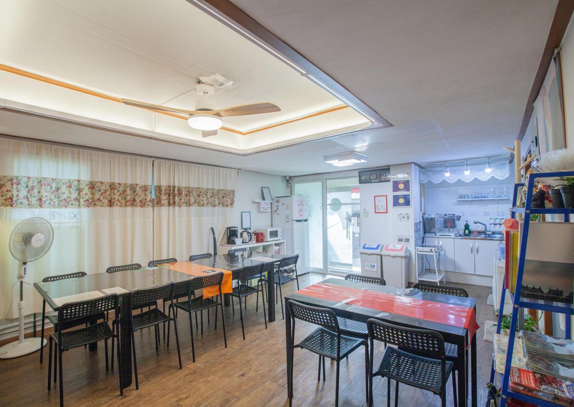 Jeong House Hotell Seoul Eksteriør bilde